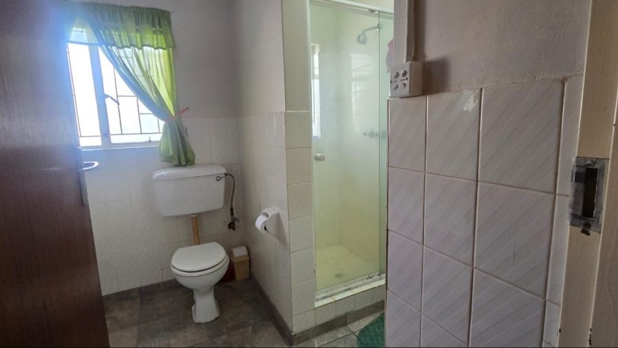 4 Bedroom Property for Sale in Koffiefontein Free State